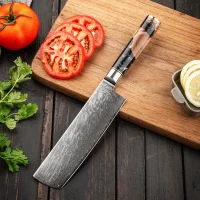 "ONYX" Nakiri Gemüsemesser Damastmesser mit 67 Lagen 17,7 cm lange Klinge Griff aus Ahorn-Wurzelholz mit Verbundharz