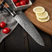 "ONYX" Gyuto Chefmesser Damastmesser mit 67 Lagen 20,0 cm lange Klinge Griff aus Ahorn-Wurzelholz mit Verbundharz